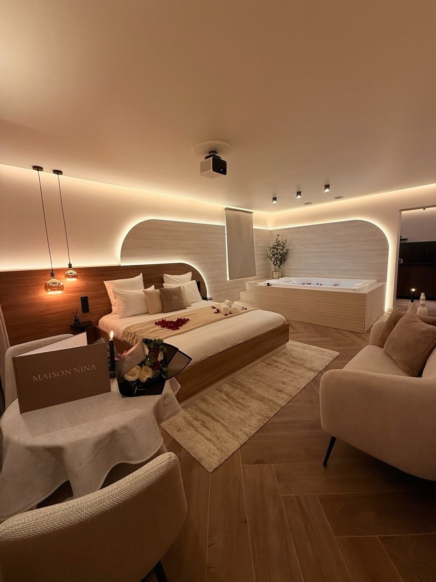 Maison Nina, Luxe, Bien - Être et Expérience Inoubliable - 3 - Love’nSpa - weekend en amoureux, love rooms avec spa ou jacuzzi privatif15 de Maison Nina, Luxe, Bien-Être et Expérience Inoubliable - 3