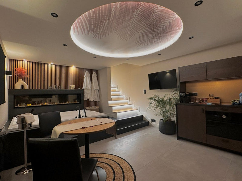Maison Nina, suites d’exception - 1 - Love’nSpa - weekend en amoureux, love rooms avec spa ou jacuzzi privatif3 de Maison Nina, suites d’exception - 1