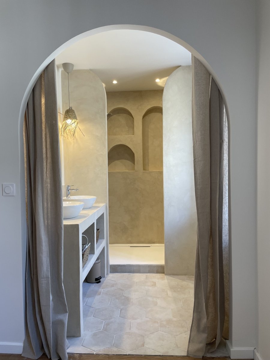 Maison Odyssea - Love’nSpa - weekend en amoureux, love rooms avec spa ou jacuzzi privatif10 de Maison Odyssea