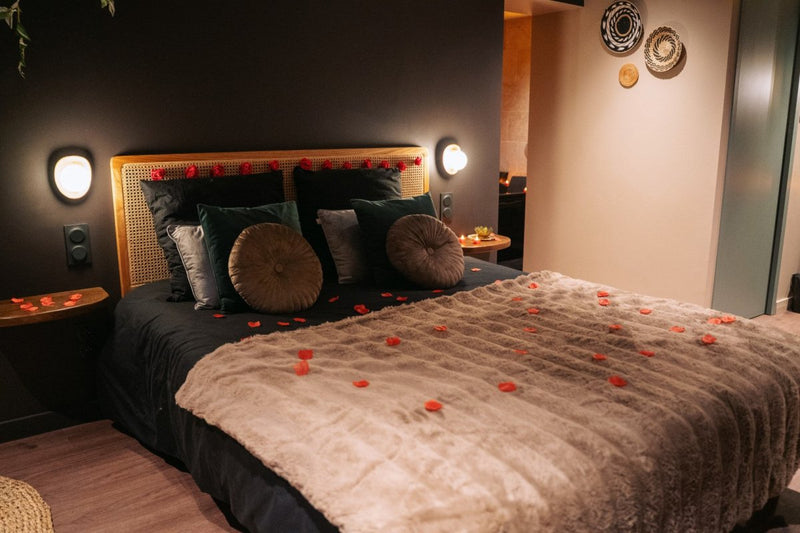 Mana Suite & Spa - Love’nSpa - weekend en amoureux, love rooms avec spa ou jacuzzi privatif2 de Mana Suite & Spa