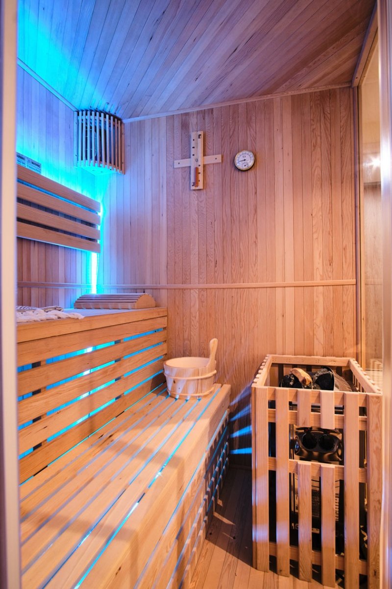 Mini toy - Love’nSpa - weekend en amoureux, love rooms avec spa ou jacuzzi privatif2 de Mini toy