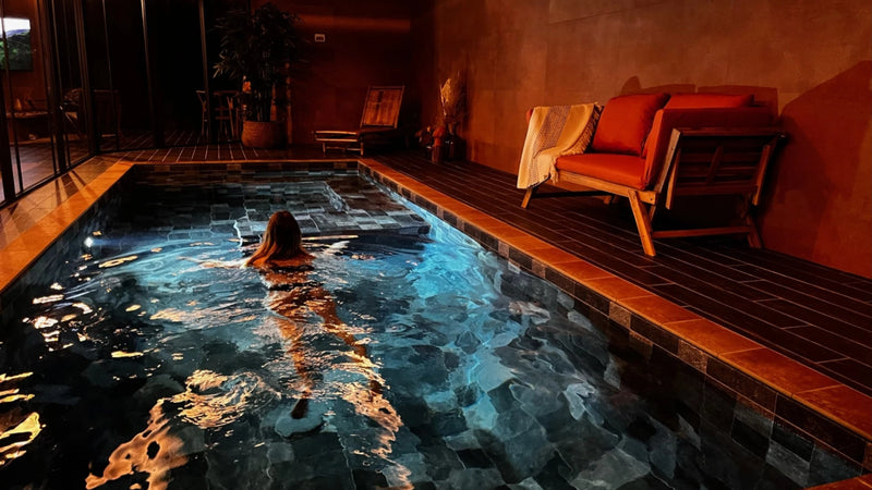Mojo Pool Spa - Belleville - sur - saône - Love’nSpa - weekend en amoureux, love rooms avec spa ou jacuzzi privatif4 de Mojo Pool Spa - Belleville-sur-saône