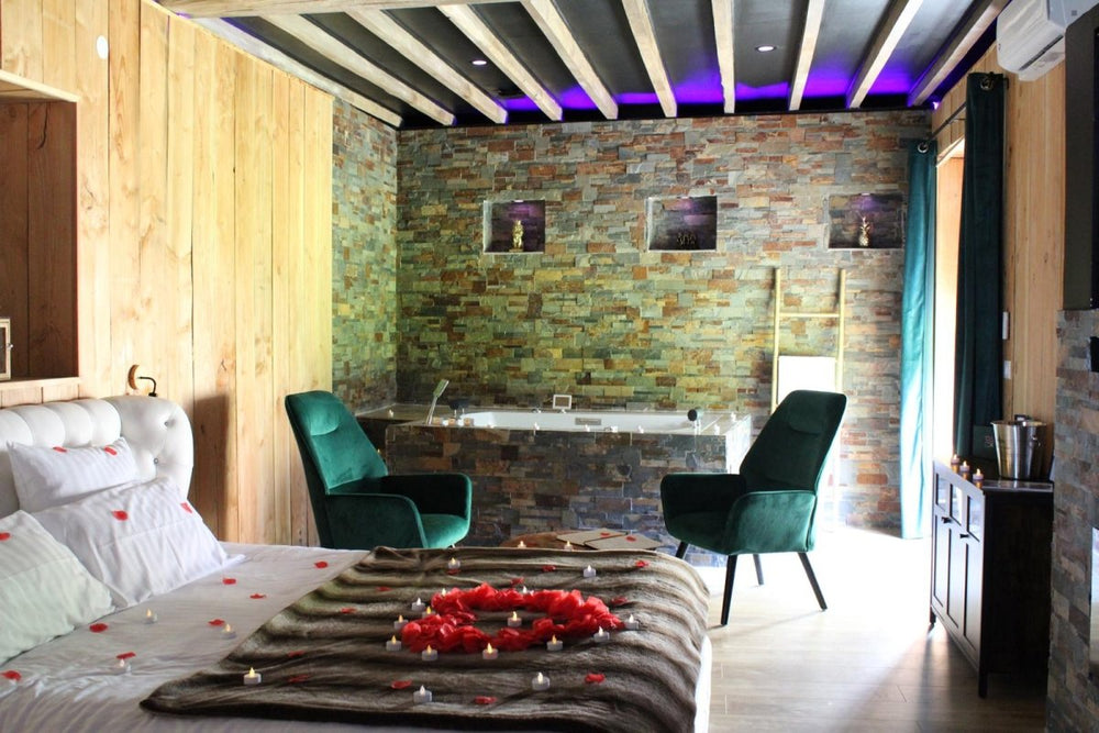 Nature & Love - La maison Nature - Love’nSpa - weekend en amoureux, love rooms avec spa ou jacuzzi privatif12 de Nature & Love - La maison Nature