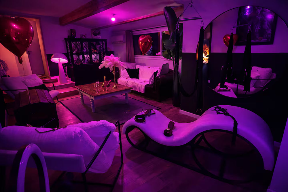NOVELIA • Loveroom Chic avec Spa & Piscine • 15 min Toulouse - Love’nSpa - weekend en amoureux, love rooms avec spa ou jacuzzi privatif17 de NOVELIA • Loveroom Chic avec Spa & Piscine • 15 min Toulouse