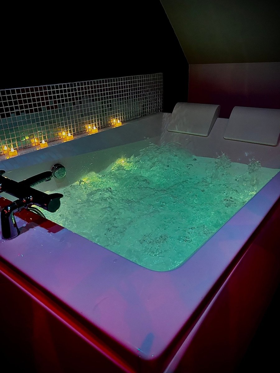 Nuit D'Extase - Love’nSpa - weekend en amoureux, love rooms avec spa ou jacuzzi privatif2 de Nuit D'Extase