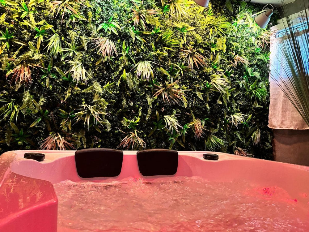 O Granit Secret - Love’nSpa - weekend en amoureux, love rooms avec spa ou jacuzzi privatif1 de O Granit Secret