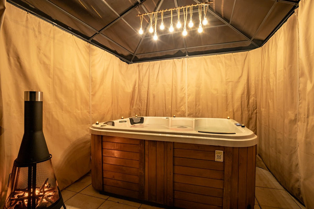 Ô Jacuzzi du Mazet - Love’nSpa - weekend en amoureux, love rooms avec spa ou jacuzzi privatif8 de Ô Jacuzzi du Mazet