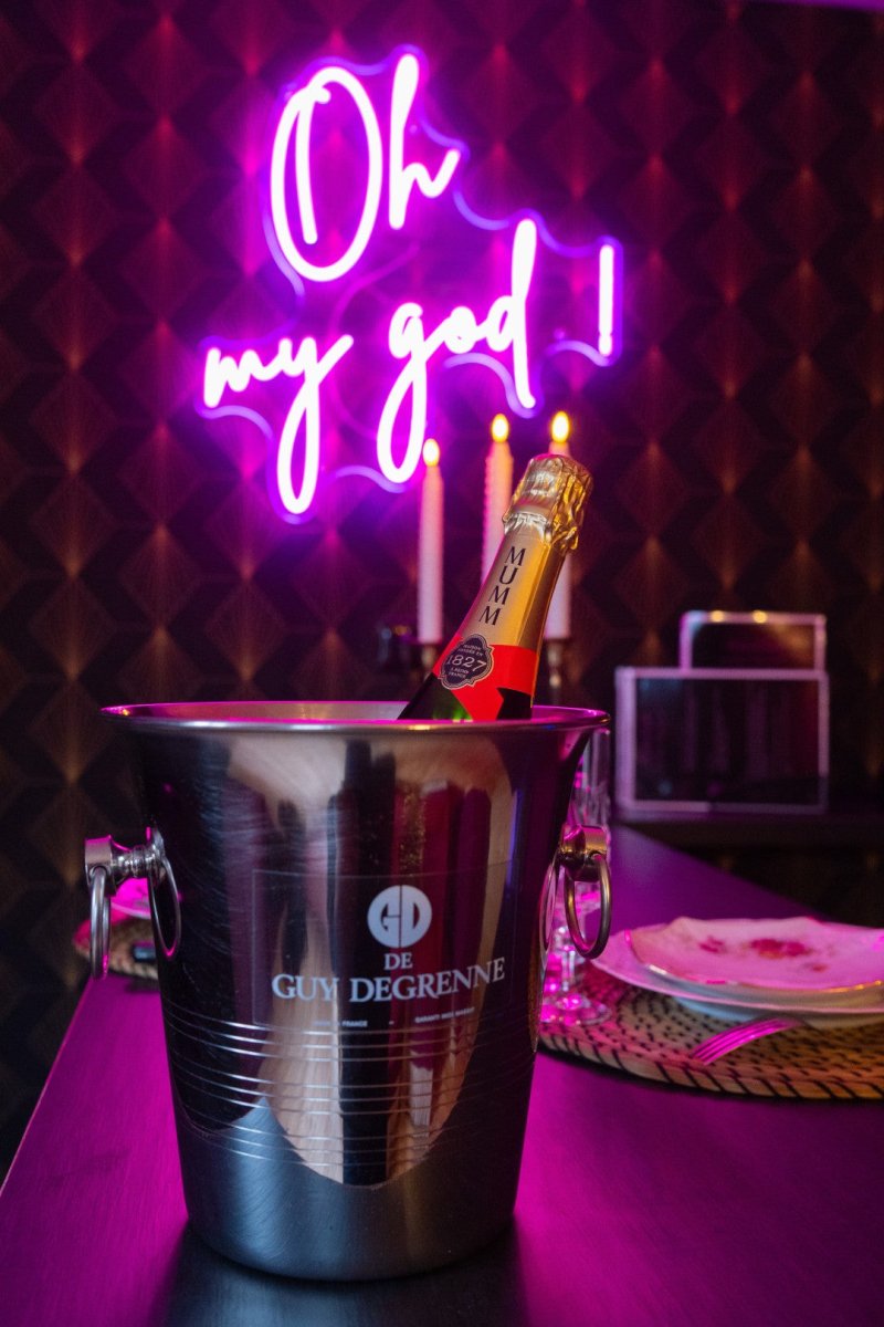 Oh my god ! - Love’nSpa - weekend en amoureux, love rooms avec spa ou jacuzzi privatif3 de Oh my god !
