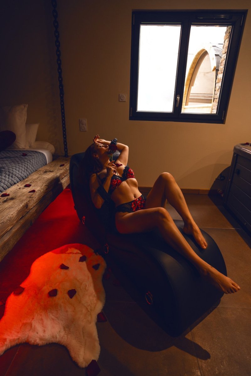 OLE OLE - Love’nSpa - weekend en amoureux, love rooms avec spa ou jacuzzi privatif14 de OLE OLE