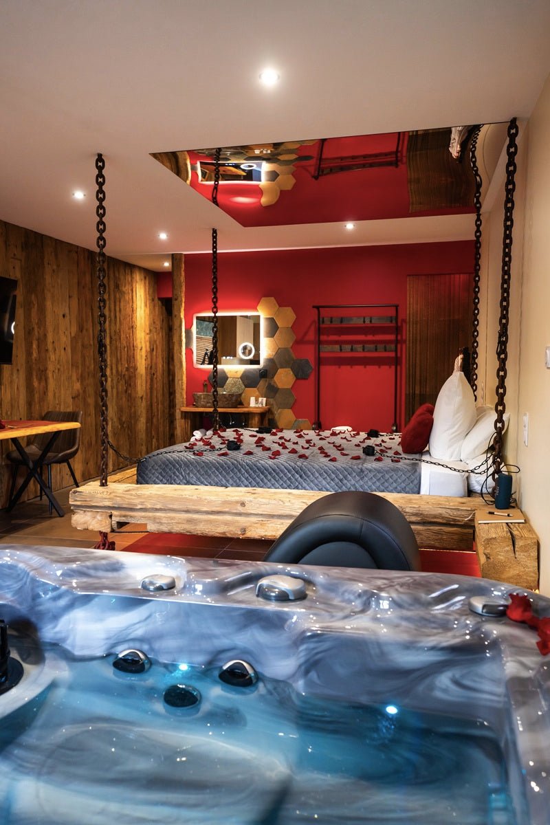 OLE OLE - Love’nSpa - weekend en amoureux, love rooms avec spa ou jacuzzi privatif7 de OLE OLE