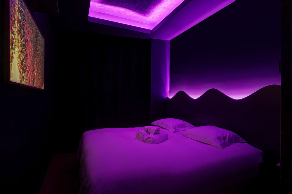 Ombreez - Balnéo - Sauna - Clim - Love’nSpa - weekend en amoureux, love rooms avec spa ou jacuzzi privatif7 de Ombreez - Balnéo - Sauna - Clim