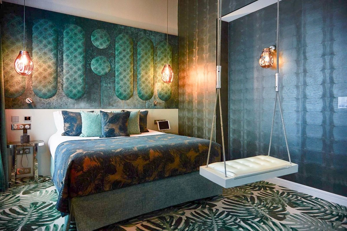 Paris j'Adore Hotel & Spa ***** Chambre Boudoir - Love’nSpa - weekend en amoureux, love rooms avec spa ou jacuzzi privatifParis j'Adore Hotel & Spa ***** Chambre Boudoir