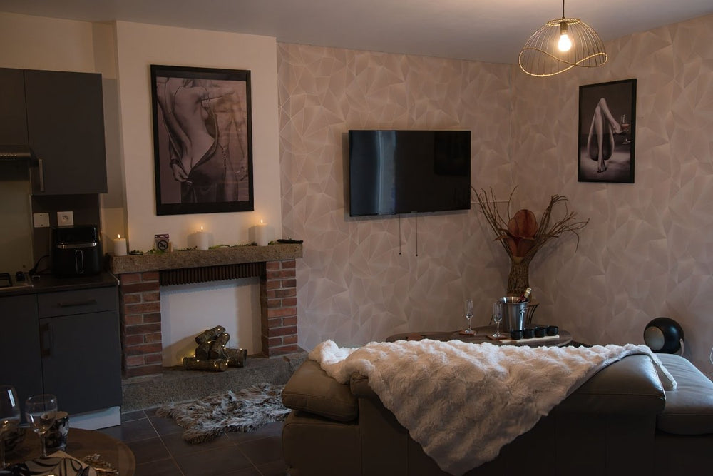 Pause Romantique - Love’nSpa - weekend en amoureux, love rooms avec spa ou jacuzzi privatif6 de Pause Romantique