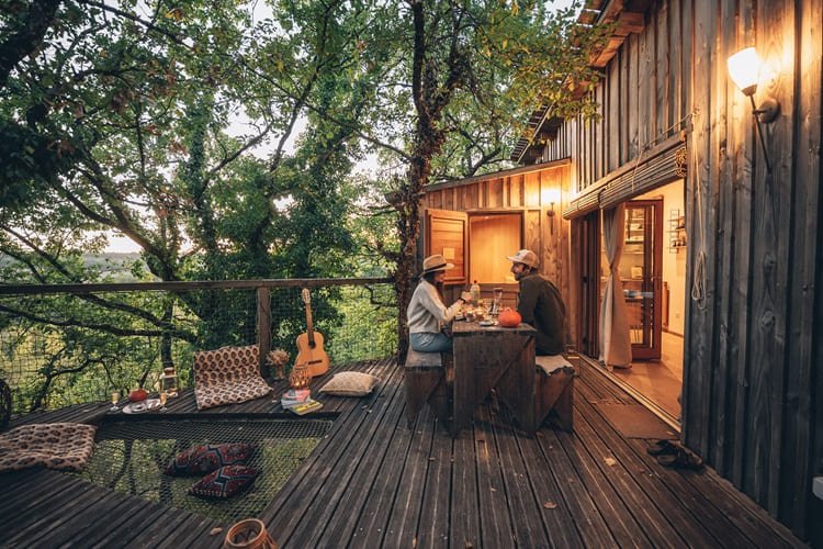Pella Roca - Cabane Spa 2 - Love’nSpa - weekend en amoureux, love rooms avec spa ou jacuzzi privatif1 de Pella Roca - Cabane Spa 2