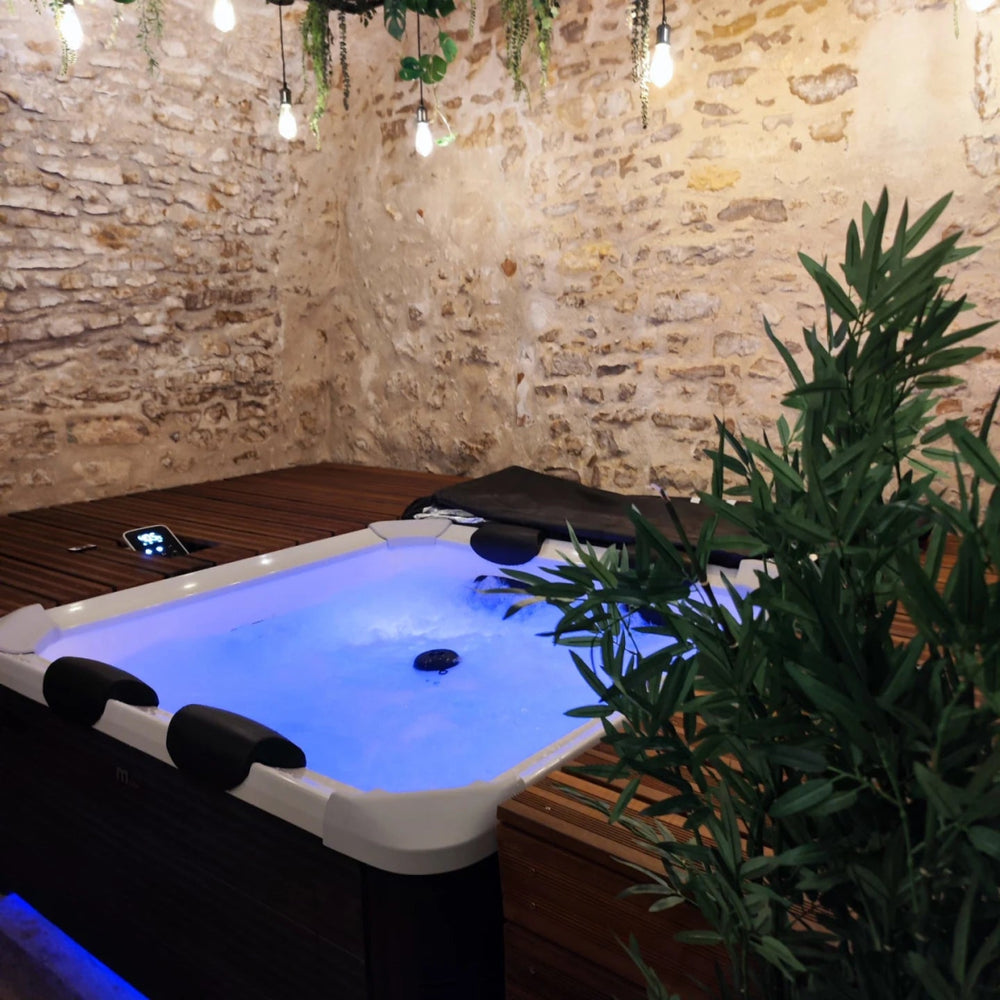 PROHIBITION - Love & Atypique Room - Love’nSpa - weekend en amoureux, love rooms avec spa ou jacuzzi privatif7 de PROHIBITION - Love & Atypique Room