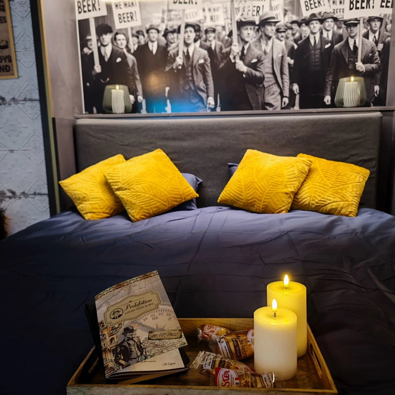 PROHIBITION - Love & Atypique Room - Love’nSpa - weekend en amoureux, love rooms avec spa ou jacuzzi privatif3 de PROHIBITION - Love & Atypique Room
