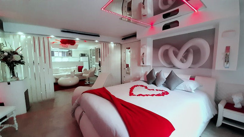 Rêves de spa - Suite DIAMANT - Love’nSpa - weekend en amoureux, love rooms avec spa ou jacuzzi privatif2 de Rêves de spa - Suite DIAMANT