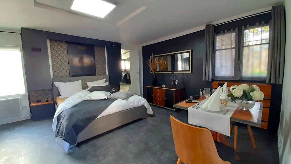Rêves de spa - Suite ONYX - Love’nSpa - weekend en amoureux, love rooms avec spa ou jacuzzi privatif12 de Rêves de spa - Suite ONYX