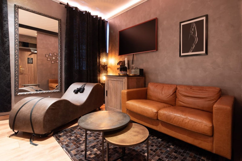 Roomeo Nights - Love’nSpa - weekend en amoureux, love rooms avec spa ou jacuzzi privatif4 de Roomeo Nights