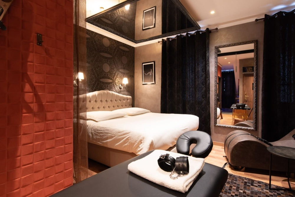Roomeo Nights - Love’nSpa - weekend en amoureux, love rooms avec spa ou jacuzzi privatif4 de Roomeo Nights