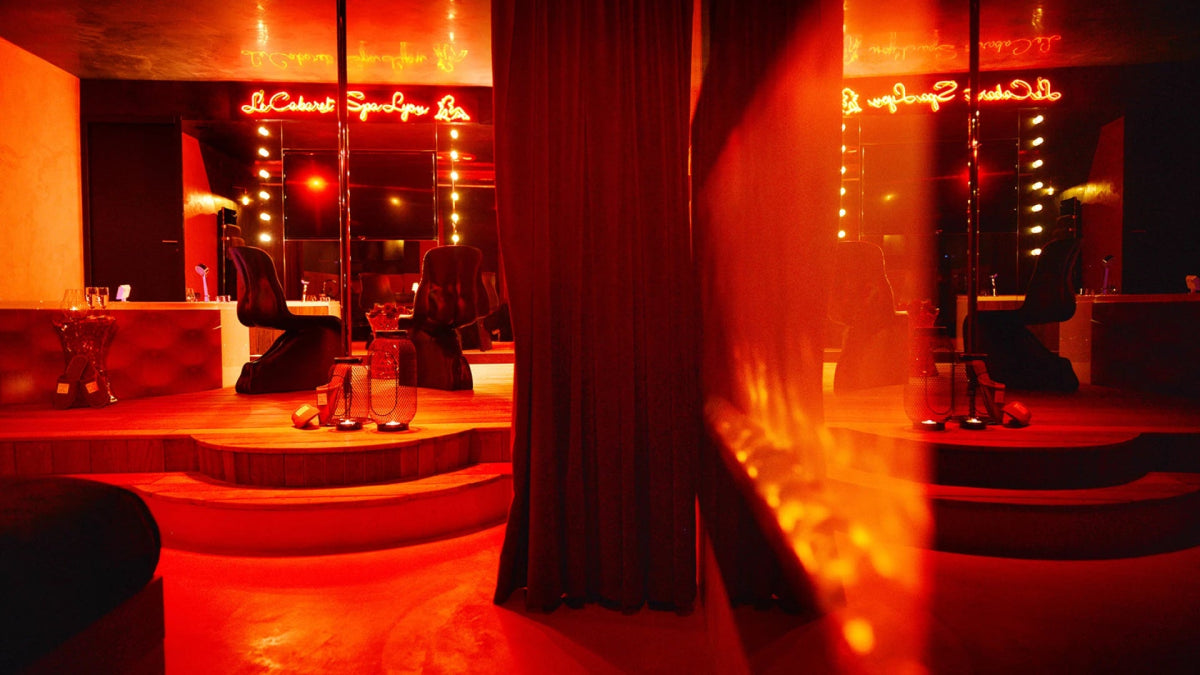 Secret Cabaret Spa - Lyon - Love’nSpa - weekend en amoureux, love rooms avec spa ou jacuzzi privatifSecret Cabaret Spa - Lyon