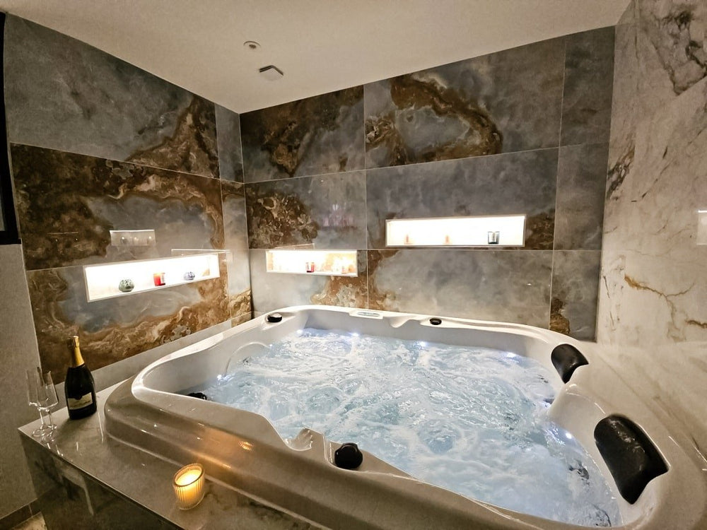 Secret Room Spa Agde - Love’nSpa - weekend en amoureux, love rooms avec spa ou jacuzzi privatif1 de Secret Room Spa Agde