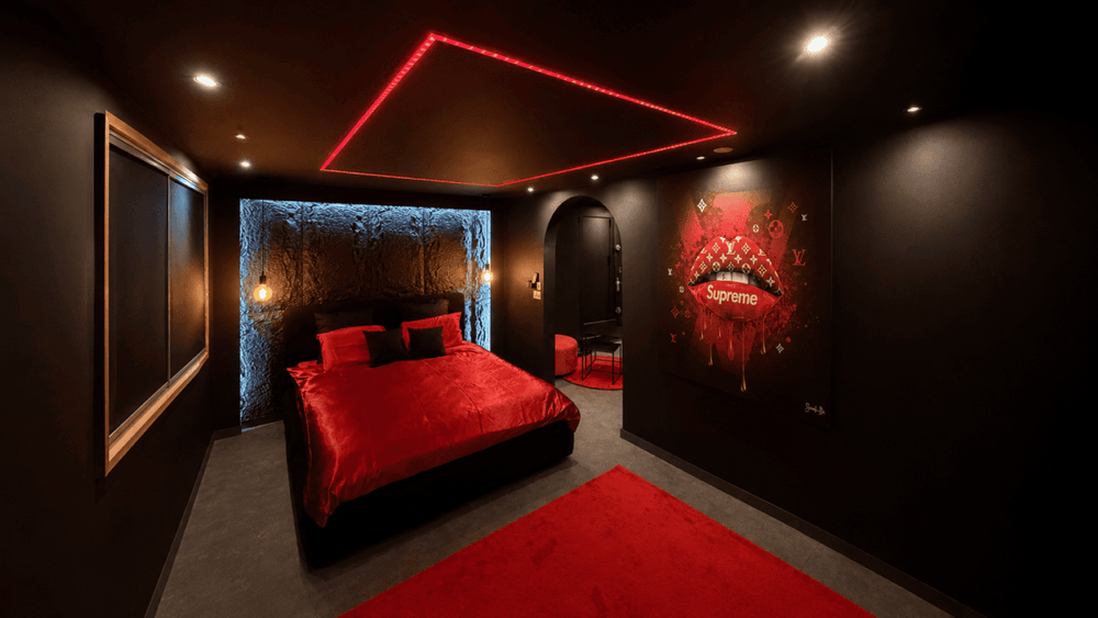 SecretRoom - Love’nSpa - weekend en amoureux, love rooms avec spa ou jacuzzi privatif2 de SecretRoom