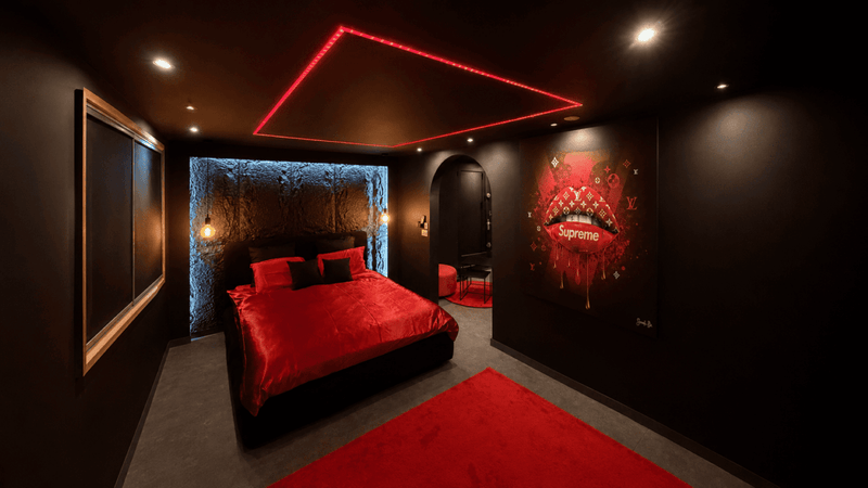 SecretRoom - Love’nSpa - weekend en amoureux, love rooms avec spa ou jacuzzi privatif1 de SecretRoom