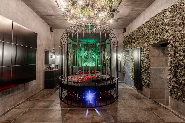 Senses Experience - INTENSE - Love’nSpa - weekend en amoureux, love rooms avec spa ou jacuzzi privatif12 de Senses Experience - INTENSE