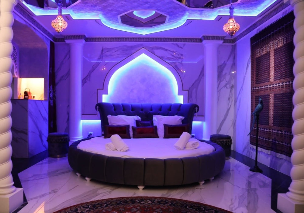Sheherazade - Love’nSpa - weekend en amoureux, love rooms avec spa ou jacuzzi privatif1 de Sheherazade - Lyon Intramuros