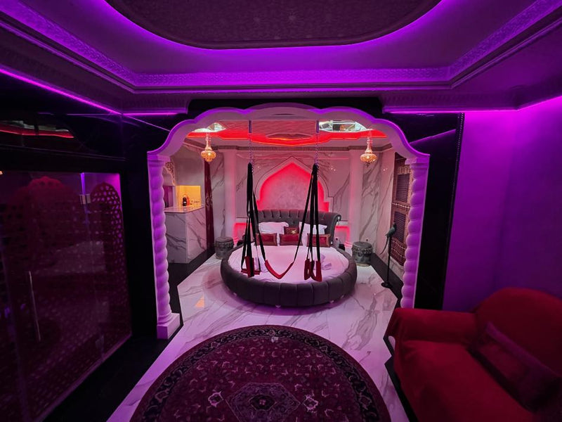 Sheherazade - Love’nSpa - weekend en amoureux, love rooms avec spa ou jacuzzi privatif2 de Sheherazade - Lyon Intramuros