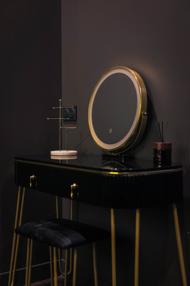 Suite 202 - Love’nSpa - weekend en amoureux, love rooms avec spa ou jacuzzi privatif26 de Suite 202