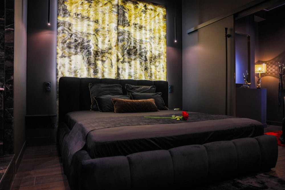 Suite 202 - Love’nSpa - weekend en amoureux, love rooms avec spa ou jacuzzi privatif24 de Suite 202
