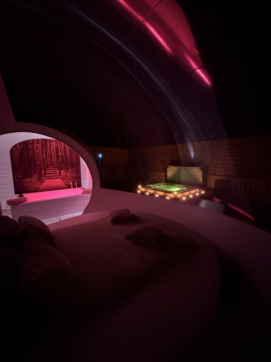 Suite 47 SPA - Bubble - Love’nSpa - weekend en amoureux, love rooms avec spa ou jacuzzi privatif13 de Suite 47 SPA - Bubble