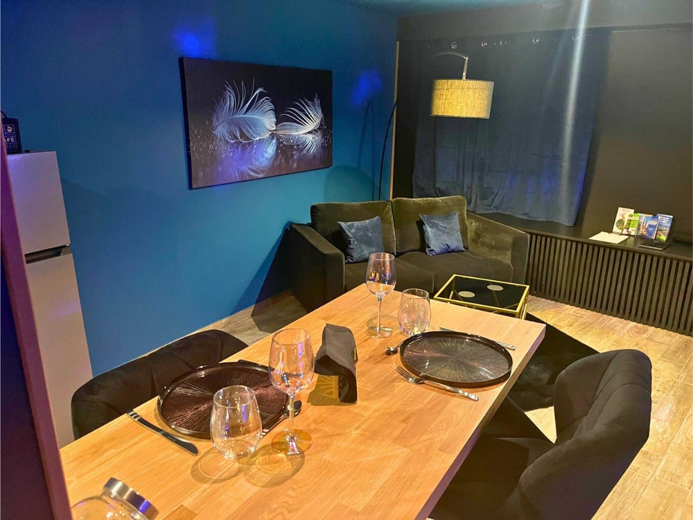Suite Cléopâtre - Doux Bleu Jeux - Love’nSpa - weekend en amoureux, love rooms avec spa ou jacuzzi privatif8 de Suite Cléopâtre - Doux Bleu Jeux