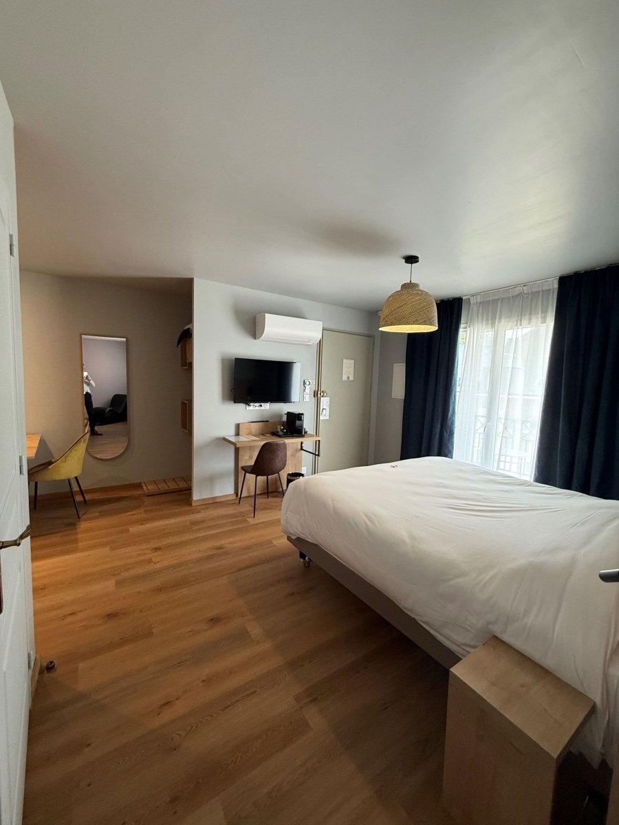 SUITE DELUXE - Honfleur - Love’nSpa - weekend en amoureux, love rooms avec spa ou jacuzzi privatif4 de SUITE DELUXE Tulip Inn - Honfleur