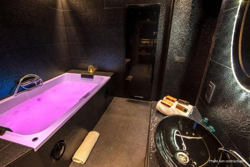 Suite L'Écrin by Le Clos des Thermes - Love’nSpa - weekend en amoureux, love rooms avec spa ou jacuzzi privatif4 de Suite L'Écrin by Le Clos des Thermes