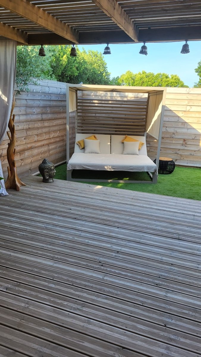 Suite L'Olive Sacrée - Love’nSpa - weekend en amoureux, love rooms avec spa ou jacuzzi privatif6 de Suite L'Olive Sacrée