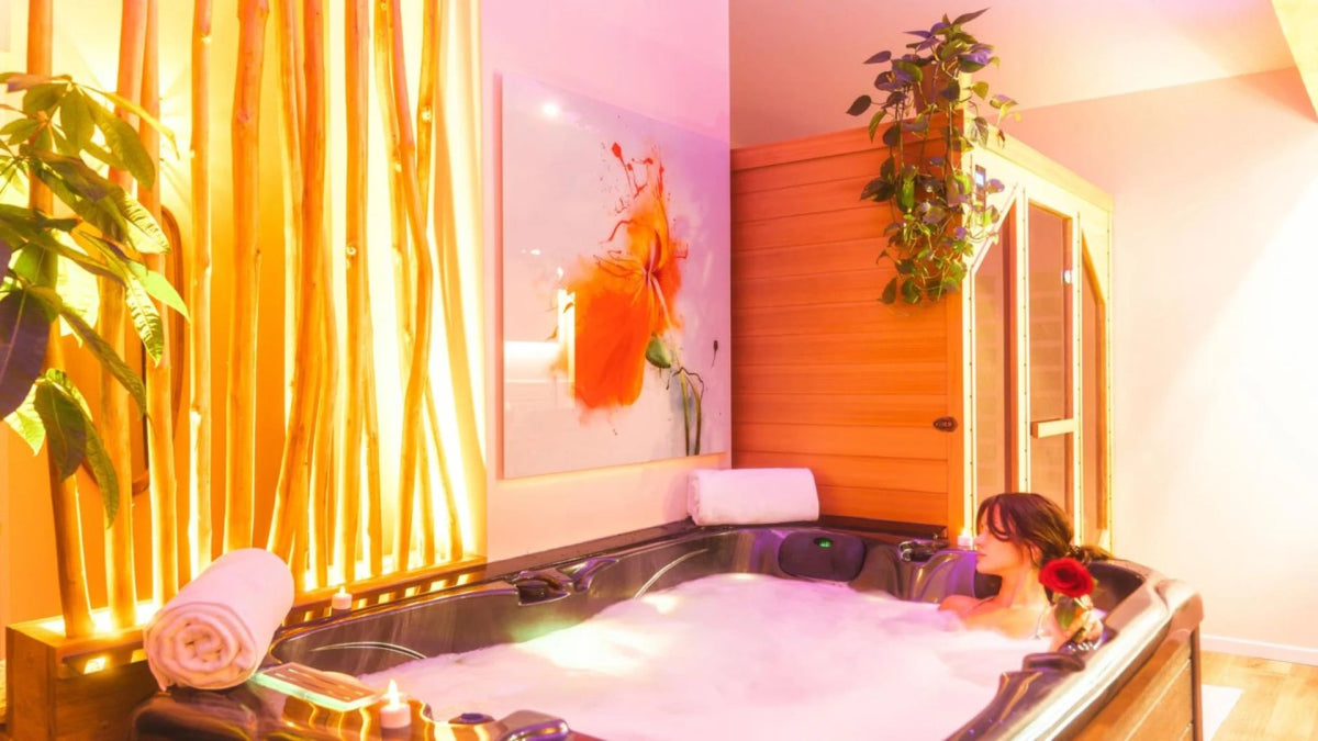 Suite L'Olive Sacrée - Love’nSpa - weekend en amoureux, love rooms avec spa ou jacuzzi privatifSuite L'Olive Sacrée