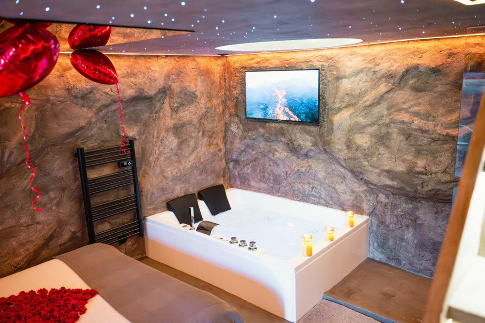 Suite Moon - Love’nSpa - weekend en amoureux, love rooms avec spa ou jacuzzi privatif7 de Suite Moon