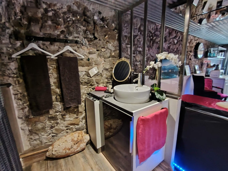 Sweet - Loft - Love’nSpa - weekend en amoureux, love rooms avec spa ou jacuzzi privatif3 de Sweet-Loft