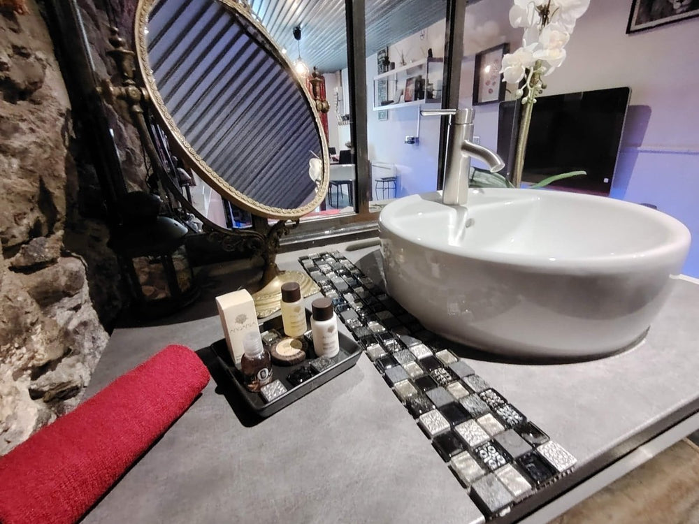 Sweet - Loft - Love’nSpa - weekend en amoureux, love rooms avec spa ou jacuzzi privatif6 de Sweet-Loft