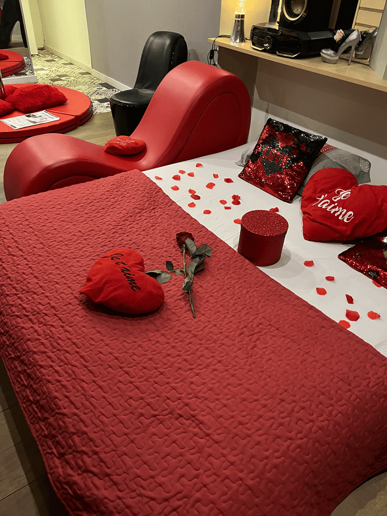 The spa by elle et lui - Mouscron - Love’nSpa - weekend en amoureux, love rooms avec spa ou jacuzzi privatif4 de The spa by elle et lui - Mouscron