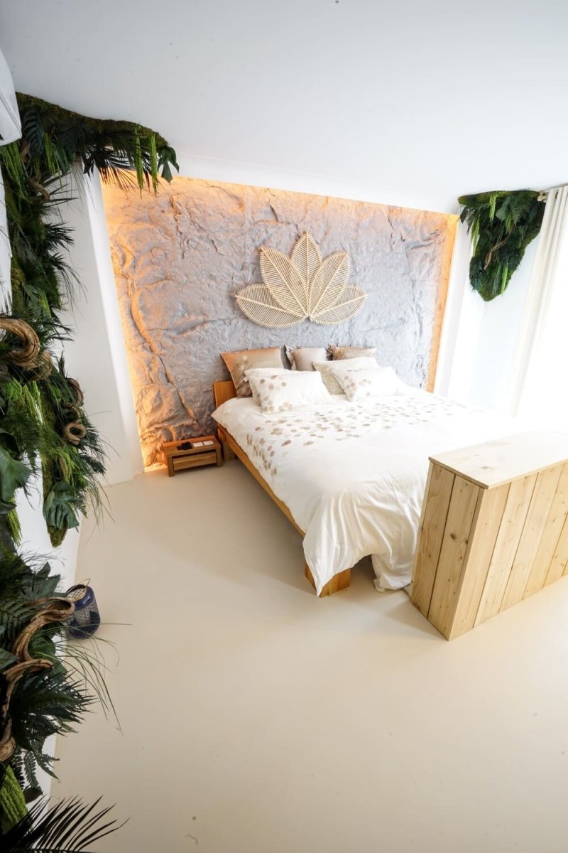 Tropic Bloom Spa & Cinema - Love’nSpa - weekend en amoureux, love rooms avec spa ou jacuzzi privatif9 de Tropic Bloom Spa & Cinema