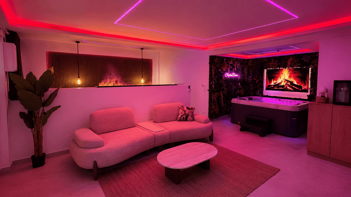 TropicaRoom - Love’nSpa - weekend en amoureux, love rooms avec spa ou jacuzzi privatifTropicaRoom