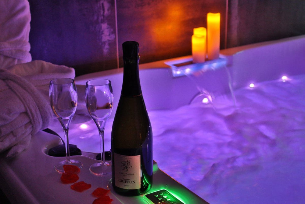 Une Pause à Deux - Love’nSpa - weekend en amoureux, love rooms avec spa ou jacuzzi privatif6 de Une Pause à Deux