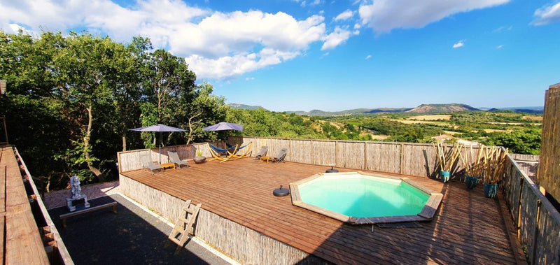 Villa LÂO - Love’nSpa - weekend en amoureux, love rooms avec spa ou jacuzzi privatif1 de Villa LÂO