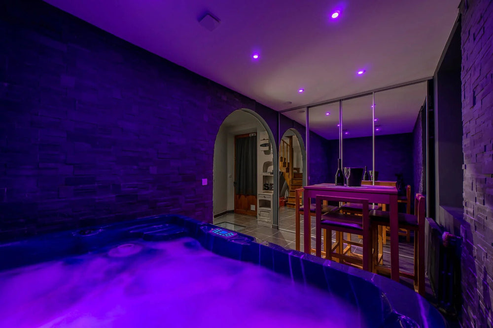 Appartosé - Love’nSpa - weekend en amoureux, love rooms avec spa ou jacuzzi privatif1 de L'AppartOsé - Aix les Bains
