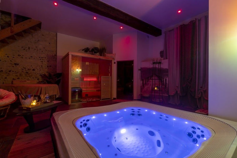BA'CAM SPA - Love’nSpa - weekend en amoureux, love rooms avec spa ou jacuzzi privatif3 de BA'CAM SPA