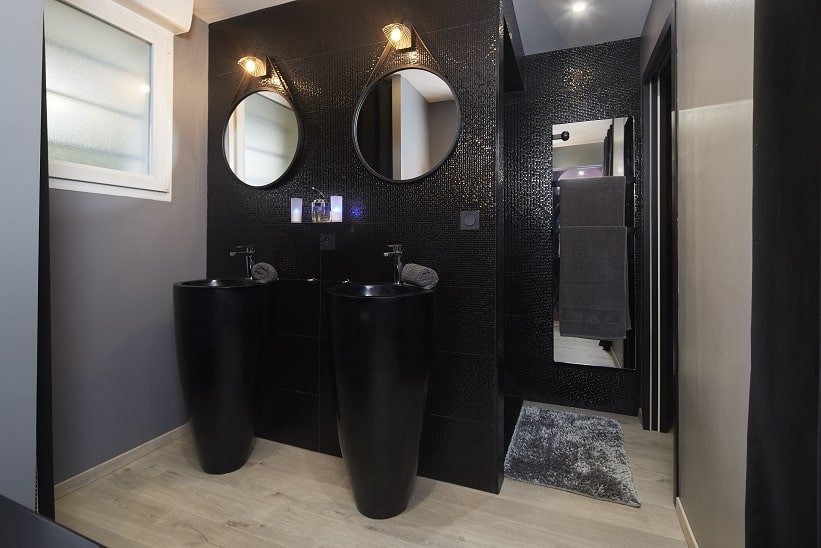 Crystal Love Appart - Love’nSpa - weekend en amoureux, love rooms avec spa ou jacuzzi privatif8 de Crystal Love Appart